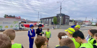Пешеходную экскурсию устроили полицейские школьникам в Можайске - Regions.Ru